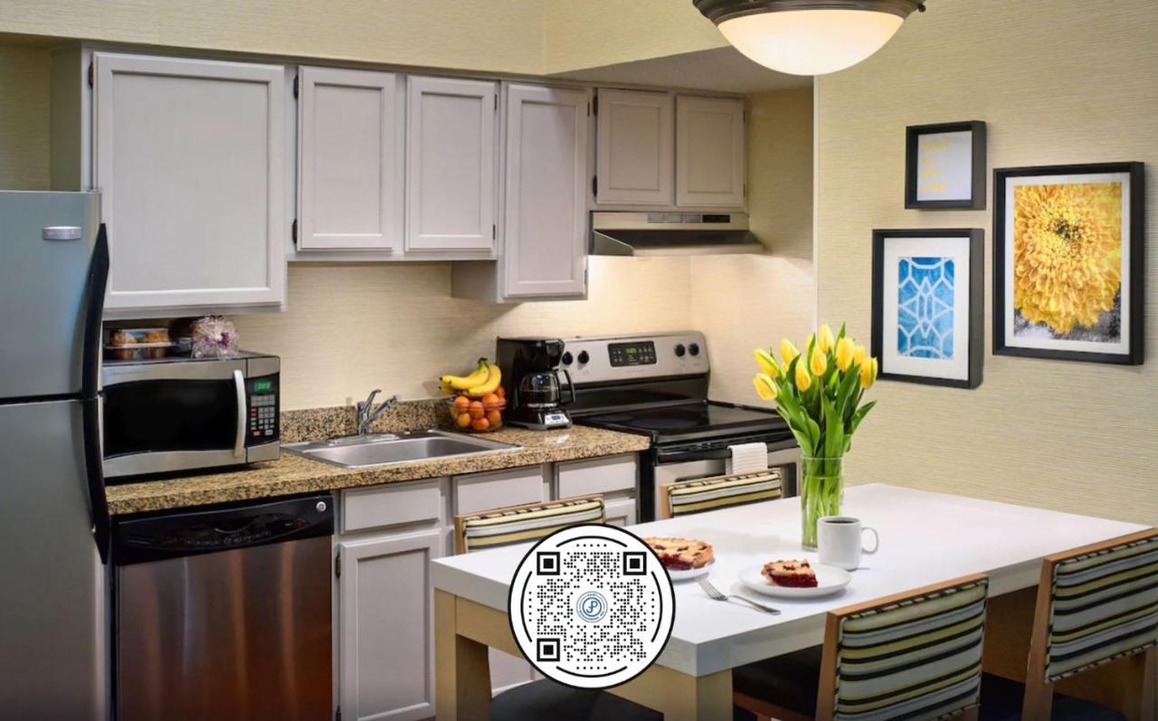 Sonesta Simply Suites Memphis East Poplar Pike Exteriör bild